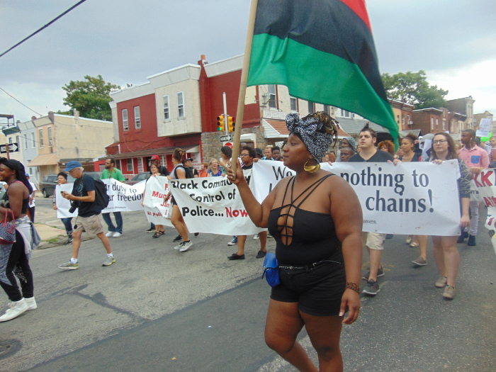 protest-160708-00222 (202K)